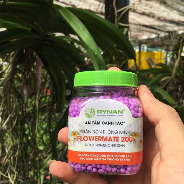 Phân bón thông minh Rynan Flowermate 200 chuyên cho cây mọc mầm và sinh trưởng