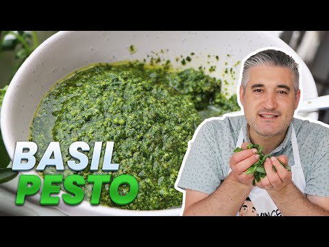 How to Make FRESH BASIL PESTO Like an Italian